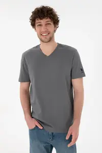 US Polo Assn. Men Regular Fit  V-neck Gray Basic T-Shirt - Image 4
