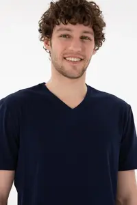US Polo Assn. Men Regular Fit  V-neck Navy Blue Basic T-Shirt - Image 3