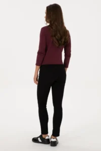 US Polo Assn. Women Black Toothpick Fit Jeans Pants - Image 4