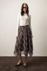 VAGGON Brown Asymmetric Ekoseli Skirt