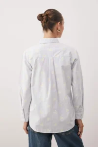 TRENDYOLMİLLA Mavi Striped flower patterned Cotton Oversized Wide Pattern Weaving Shirt - Image 5