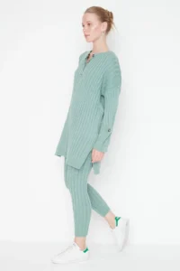 TRENDYOLMİLLA Mint Ribbed Wide Pattern Knitwear Top and Bottom Set - Image 2