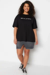 Trendyol Curve Black Wide Pattern Printed Crew Neck 100% Cotton Knitting T-Shirt - Image 3