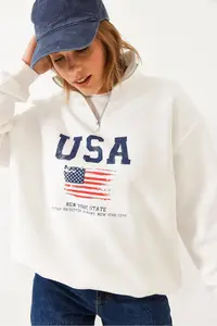 Bianco Lucci Women's Bee Zippered USA Printed High Collar Sweatshirt