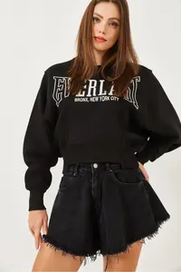Bianco Lucci Women's Three Thread Raised Printed Oversized Sweatshirt MB-4654 - Image 5