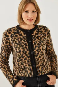 Bianco Lucci Women's Leopard Patterned Shawl Cardigan 241070 - Image 5