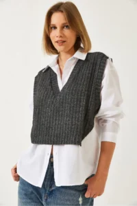 Bianco Lucci Women Pullover Detailed Shirt - Image 3