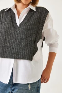 Bianco Lucci Women Pullover Detailed Shirt - Image 5