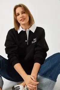 Bianco Lucci Women's Polo Shirt Neck Three Thread Raised Sweatshirt 2069 - Image 3