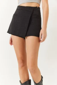 Bianco Lucci Women's Hidden Zipper Detailed Shiny Covered Shorts Skirt 8399 - Image 6