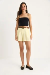 Bianco Lucci Women's Belted Pocket Detailed Thin Linen Shorts 2530 - Image 2