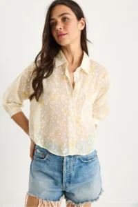 Bianco Lucci Women's Floral Patterned Half Sleeve Single Pocket Detailed Jacquard Transparent Shirt - Image 2