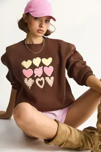 Bianco Lucci Women's Crew Neck Heart Embroidered Rose Gold Three Thread Sweatshirt 6875 - Image 3