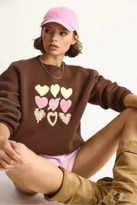 Bianco Lucci Women's Crew Neck Heart Embroidered Rose Gold Three Thread Sweatshirt 6875 - Image 4