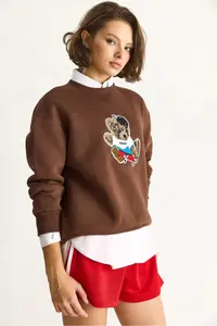 Bianco Lucci Women's Teddy Embroidered Crew Neck Loose Sweatshirt 61004 - Image 3