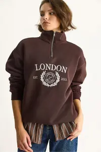 Bianco Lucci Women's London Embroidered Stand Collar Zipper Detailed Raised Oversized Sweatshirt 10003 - Image 3