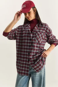 Bianco Lucci Women's Single Pocket Detailed Oversize Plaid Shirt 513