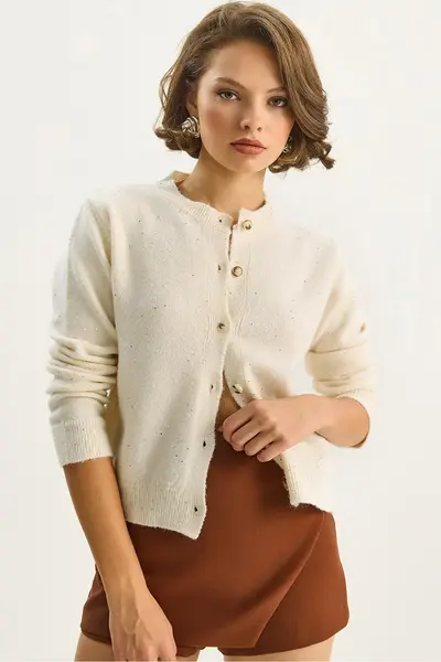 60283582-CREAM_1