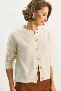 Bianco Lucci Women's Crew Neck Sequin Detailed Gilded Regular Knitwear Cardigan 4960 - Image 6