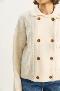 Bianco Lucci Women's Shirt Collar Double Breasted Closed Hair Knitted Soft Textured Cardigan - Image 7