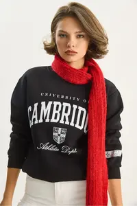 Bianco Lucci Women's Crew Neck Printed Three Thread Raised Basic Sweatshirt 6067 - Image 2