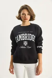 Bianco Lucci Women's Crew Neck Printed Three Thread Raised Basic Sweatshirt 6067 - Image 4