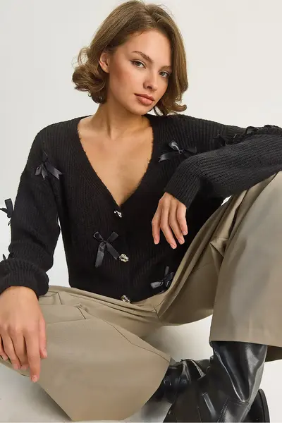 60283642-BLACK_1
