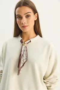 Bianco Lucci Women's Scarf Detailed Cotton ottoman Sweatshirt 6931