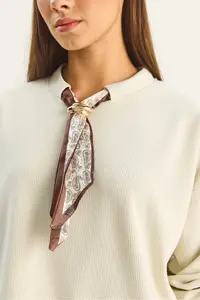 Bianco Lucci Women's Scarf Detailed Cotton ottoman Sweatshirt 6931 - Image 7