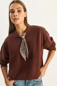 Bianco Lucci Women's Scarf Detailed Cotton ottoman Sweatshirt 6931