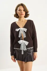 Bianco Lucci Women's V-Neck Bow Accessory Closure Knitwear Cardigan 9056 - Image 3