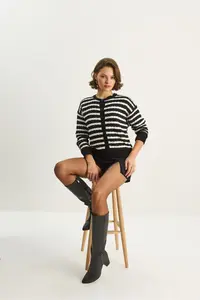 Bianco Lucci Women's Striped Hair Knitted Basic Knitwear Cardigan 2504 - Image 3