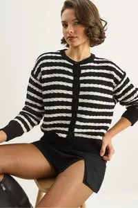 Bianco Lucci Women's Striped Hair Knitted Basic Knitwear Cardigan 2504 - Image 4