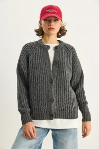 Bianco Lucci Women's Thick Knitted Crew Neck Knitwear Cardigan - Image 3