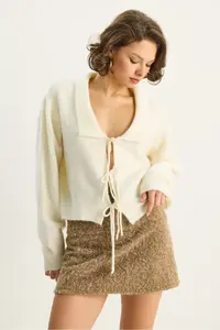 Bianco Lucci Women's Collared Tie Detailed Knitwear Cardigan 9061 - Image 4
