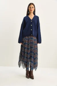 Bianco Lucci Women's Plaid Patterned Wrinkle Effect Lined Midi Chiffon Skirt - Image 6
