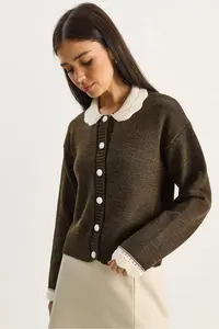 Bianco Lucci Women's Knitted Baby Collar Sleeve Detailed Knitwear Cardigan