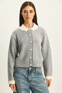 Bianco Lucci Women's Knitted Baby Collar Sleeve Detailed Knitwear Cardigan - Image 2