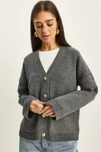 Bianco Lucci Women's Buttoned Pocket Detailed V-Neck Long Sleeve Knitwear Cardigan - Image 3