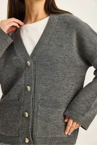 Bianco Lucci Women's Buttoned Pocket Detailed V-Neck Long Sleeve Knitwear Cardigan - Image 6