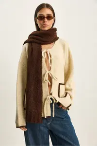 Bianco Lucci Women's Front Tie Pocket Detailed Knitwear Cardigan - Image 2
