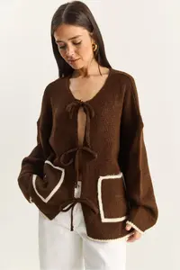 Bianco Lucci Women's Front Tie Pocket Detailed Knitwear Cardigan - Image 2