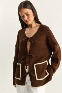 Bianco Lucci Women's Front Tie Pocket Detailed Knitwear Cardigan - Image 5