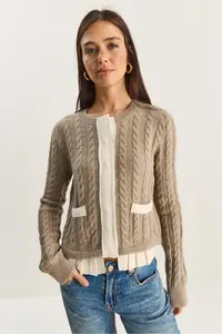 Bianco Lucci Women's Pleat Detailed Hair Knitted Knitwear Sweater - Image 2