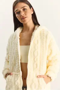 Bianco Lucci Women's Patterned Pocket Detailed Zippered Hooded Plush Cardigan 4116 - Image 3