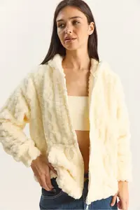 Bianco Lucci Women's Patterned Pocket Detailed Zippered Hooded Plush Cardigan 4116 - Image 5