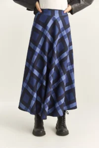 Bianco Lucci Women's Plaid Patterned Lined Maxi Flared Skirt - Image 6