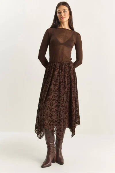 60283880-BROWN_1