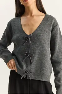 Bianco Lucci Women's Pearly Bow Accessory V-Neck Knitwear Cardigan - Image 6