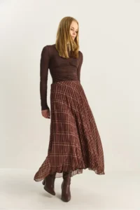 Bianco Lucci Women's Square Patterned Pleated Lined Chiffon Skirt - Image 3